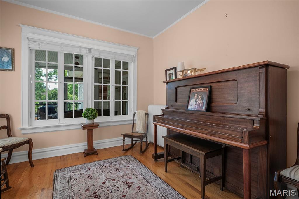 6912 Washington Avenue