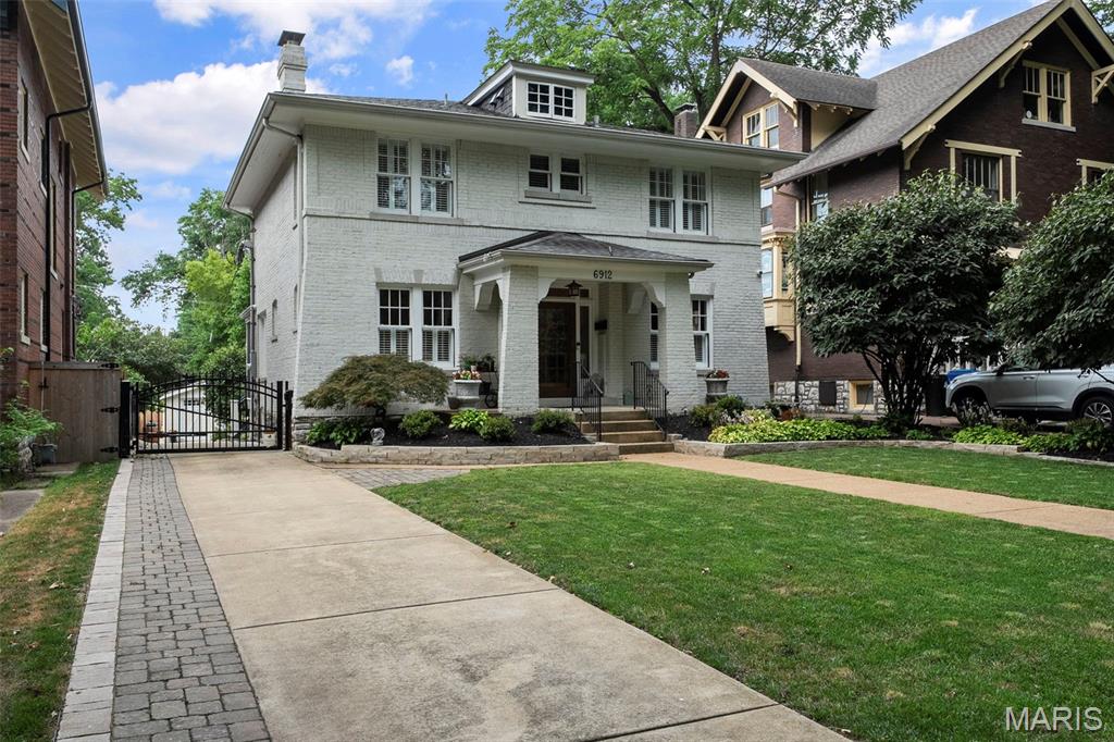 6912 Washington Avenue