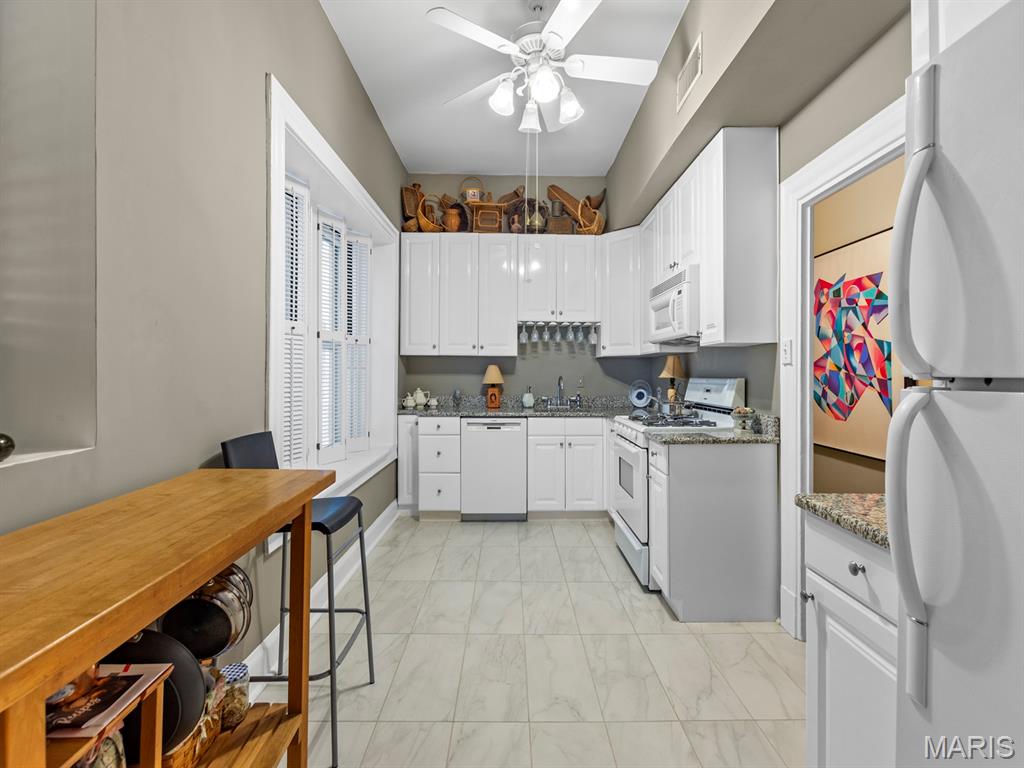 10 N Kingshighway Boulevard Unit: 4C