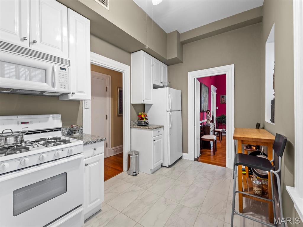 10 N Kingshighway Boulevard Unit: 4C