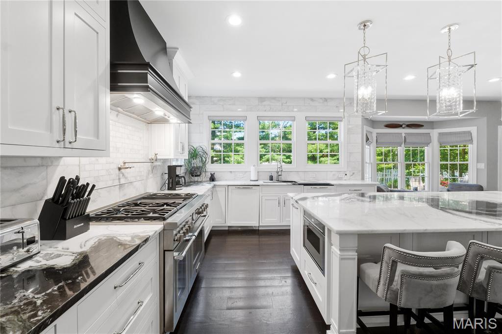 12429 Nicholas Lane