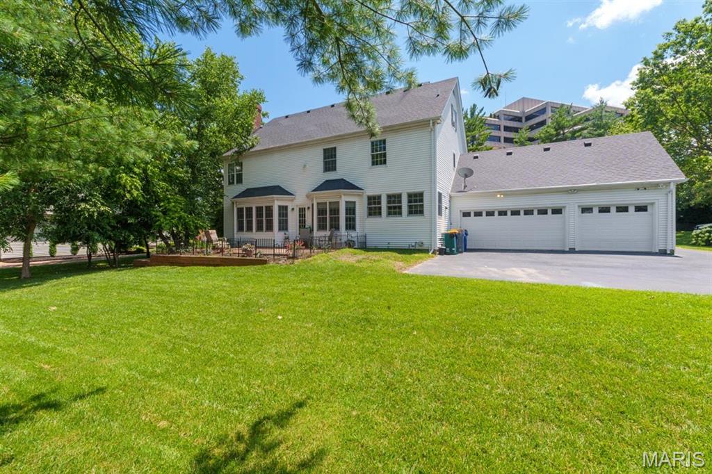 12429 Nicholas Lane