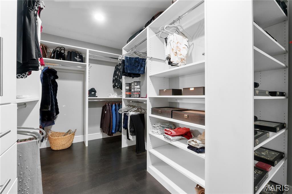 12429 Nicholas Lane