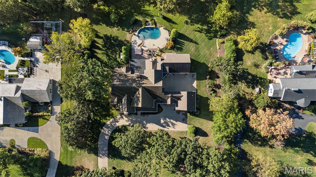 9834 Old Warson Road