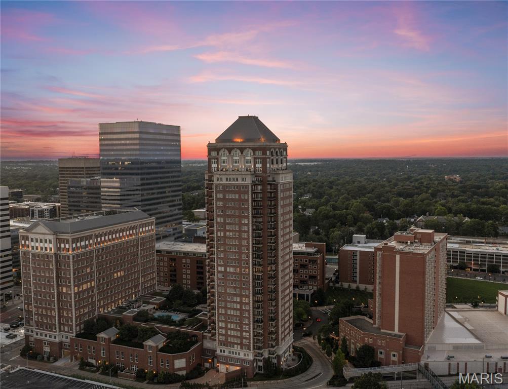 150 Carondelet Plaza Unit: 2801