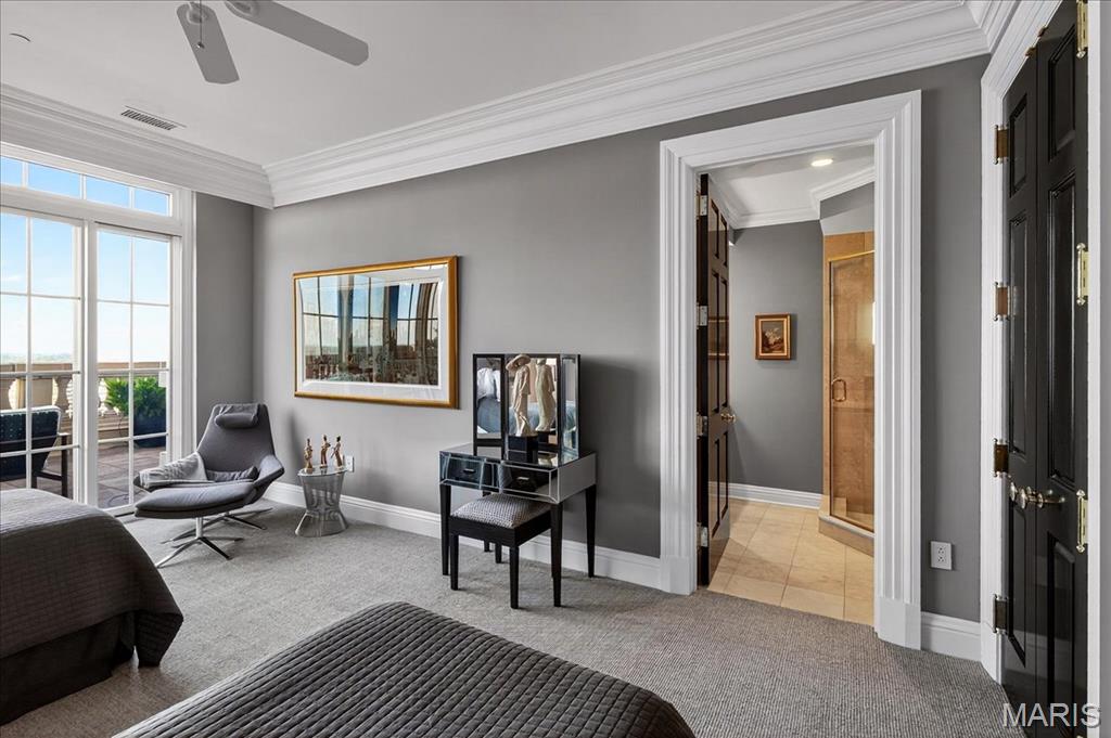 150 Carondelet Plaza Unit: 2801