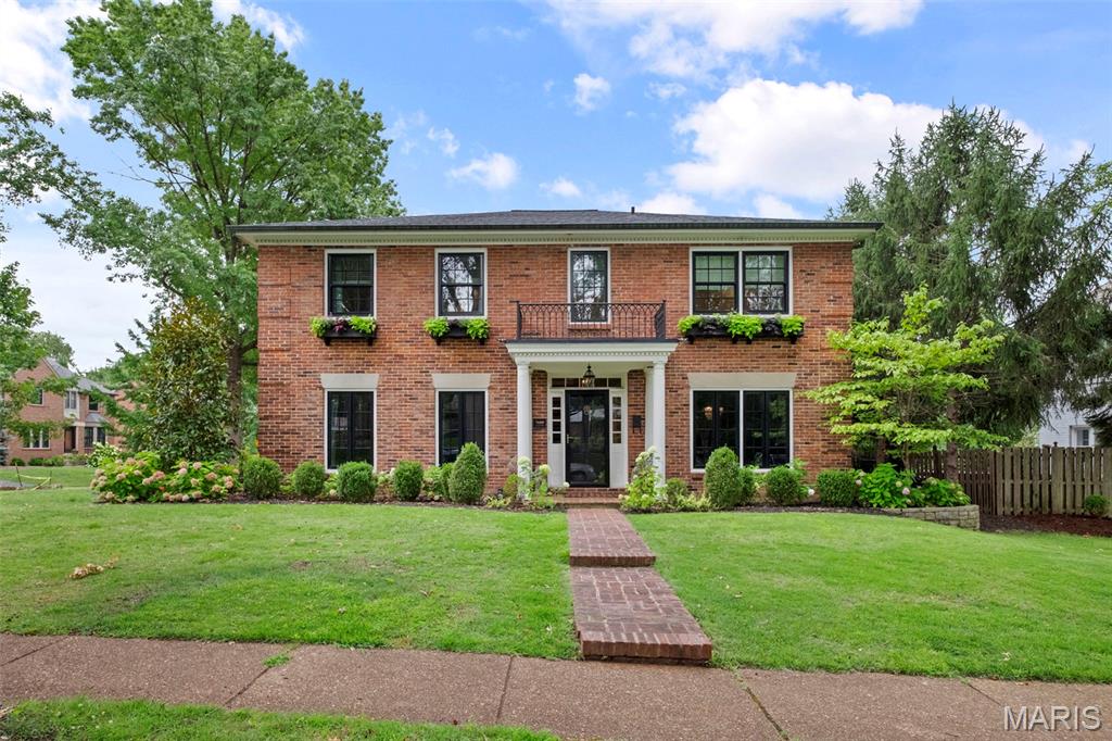 7400 Buckingham Drive