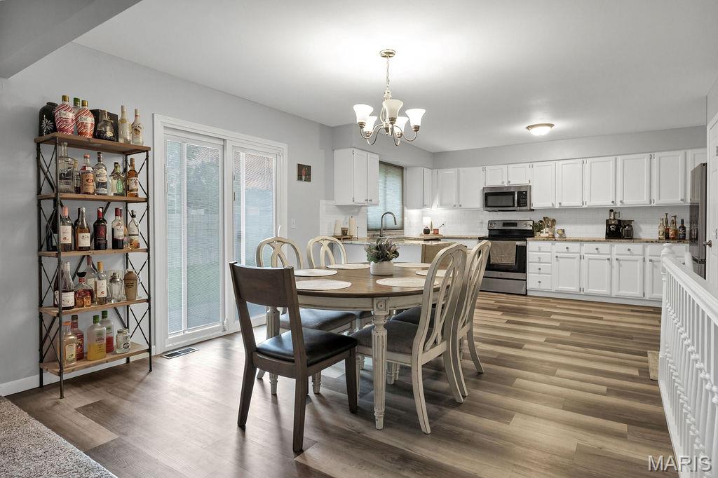 371 Spencer Hill Court