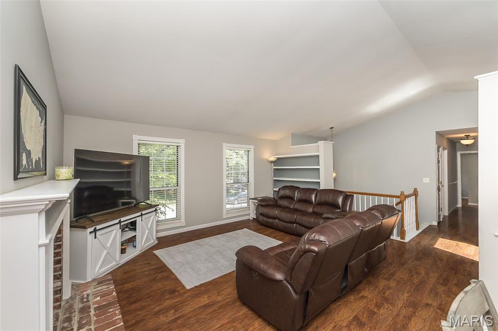 555 Vernal Hill Court