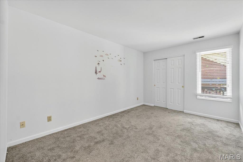 4454 Lindell Boulevard Unit: 32