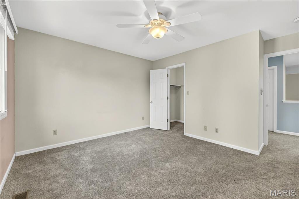 4454 Lindell Boulevard Unit: 32
