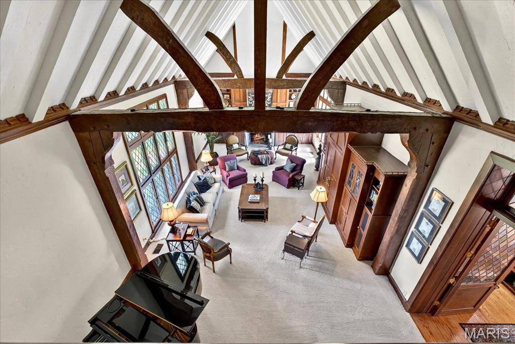 61 Fair Oaks Drive