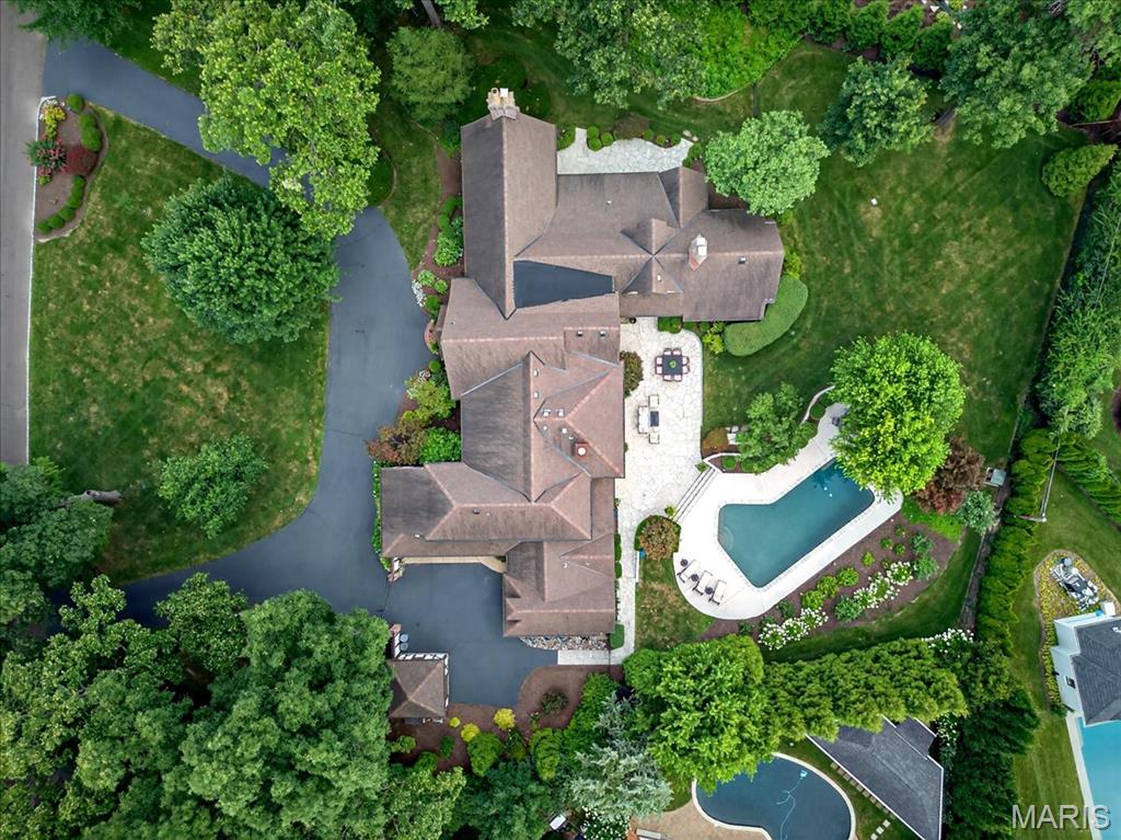 61 Fair Oaks Drive