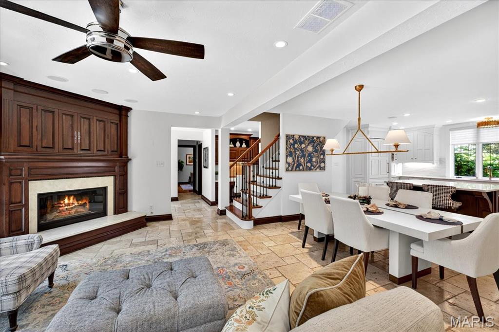 61 Fair Oaks Drive