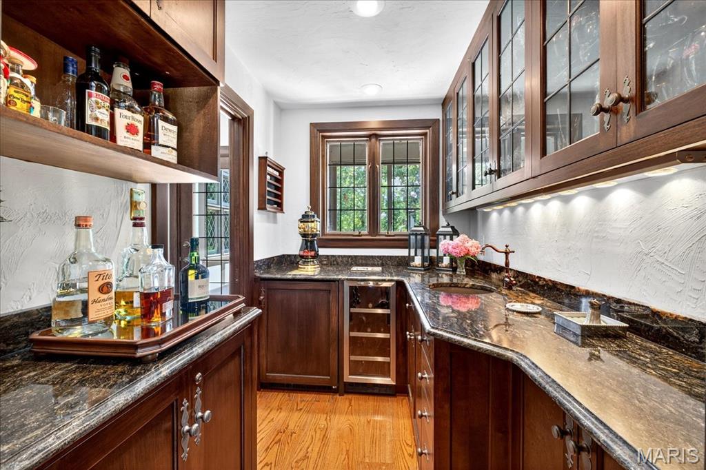 61 Fair Oaks Drive