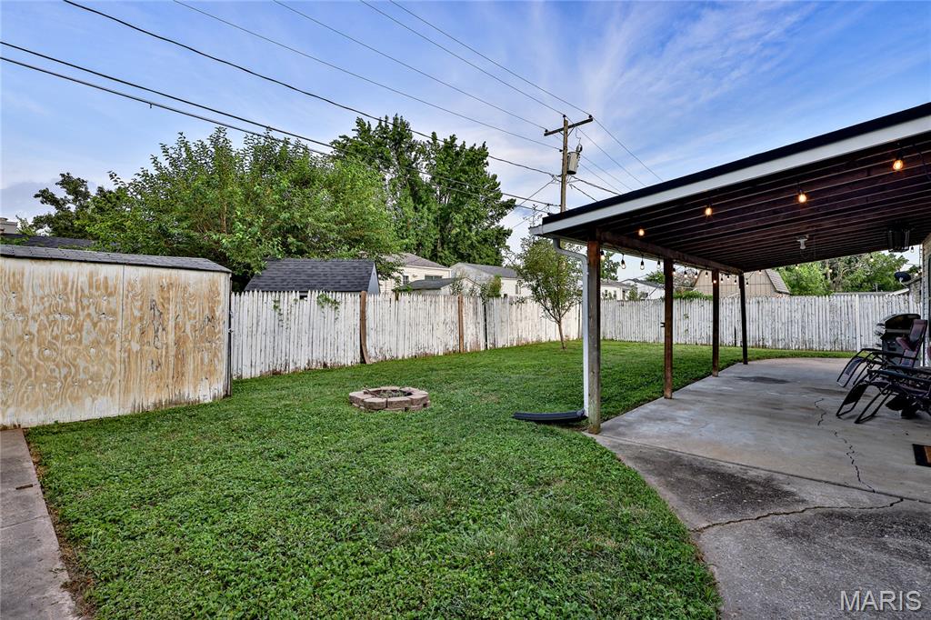 5 Bluegrass Lane