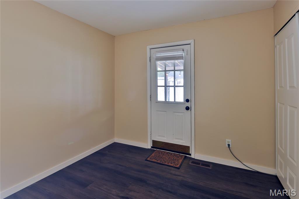 5 Bluegrass Lane
