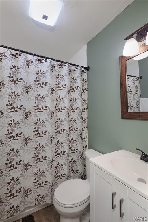 5 Bluegrass Lane