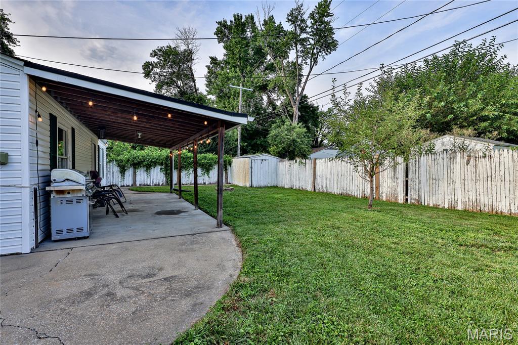 5 Bluegrass Lane