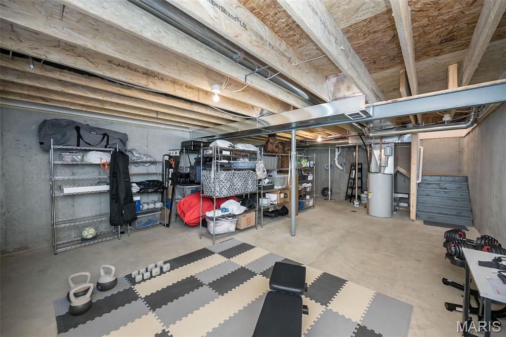 1053 Geyer Grove Unit: 9