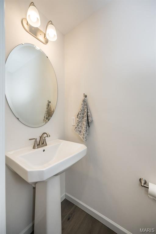 1053 Geyer Grove Unit: 9