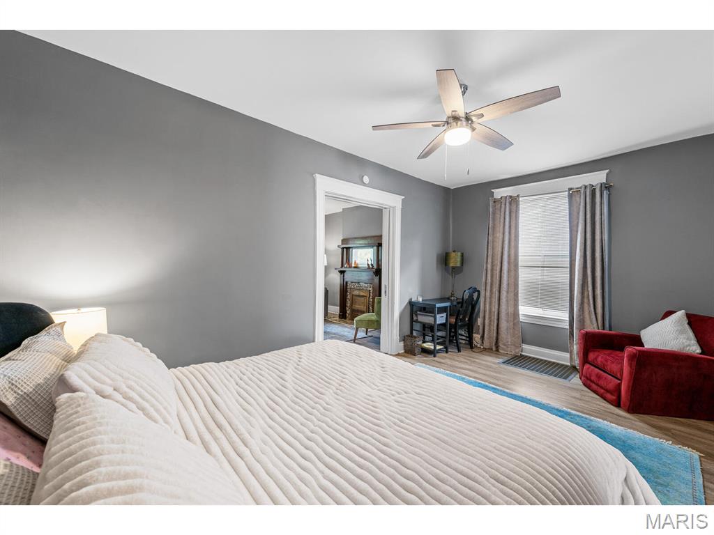 3523-3527 Michigan Avenue