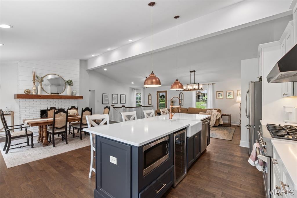 1715 Pine Hill Drive