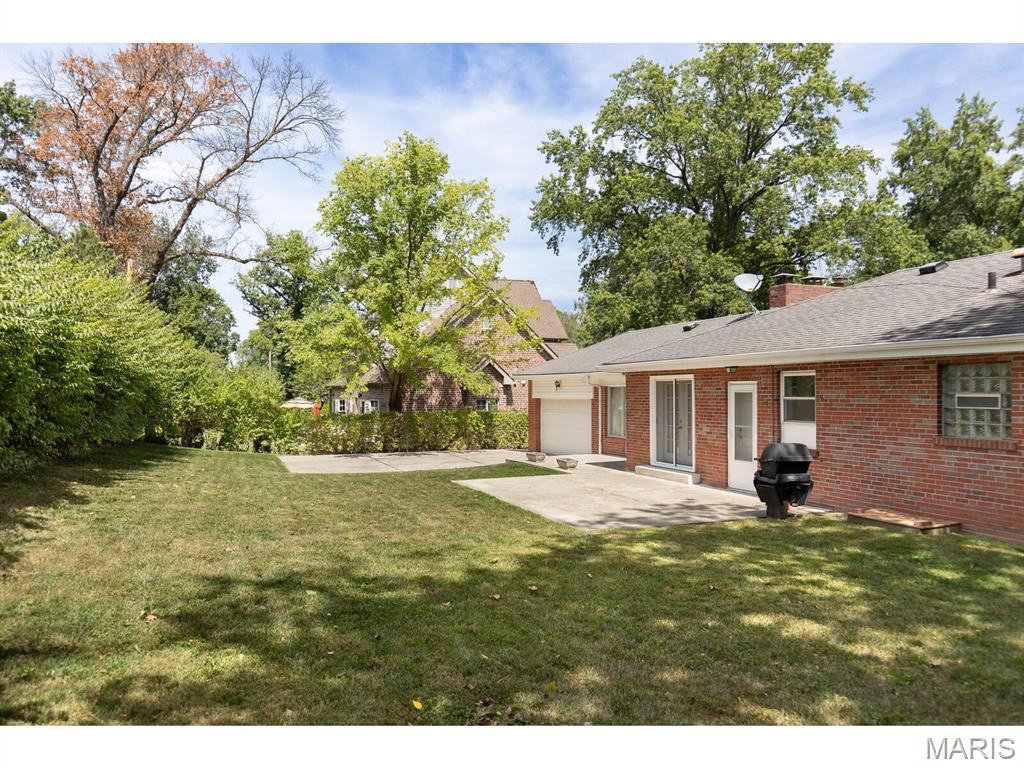 9041 Saranac Drive