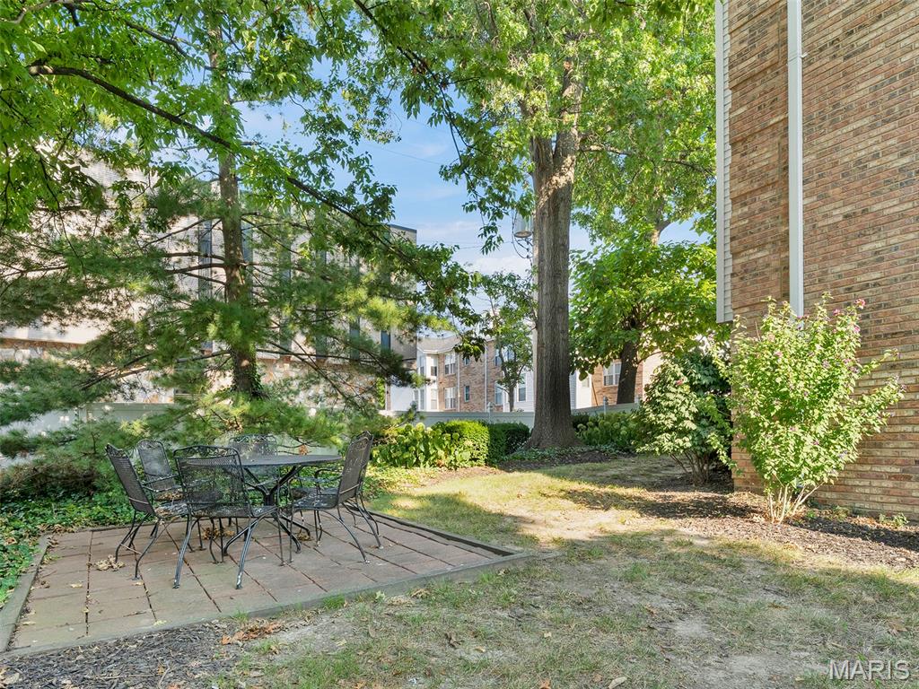 102 E Bodley Avenue Unit: 204