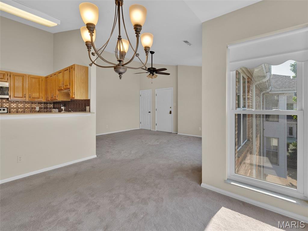 102 E Bodley Avenue Unit: 204