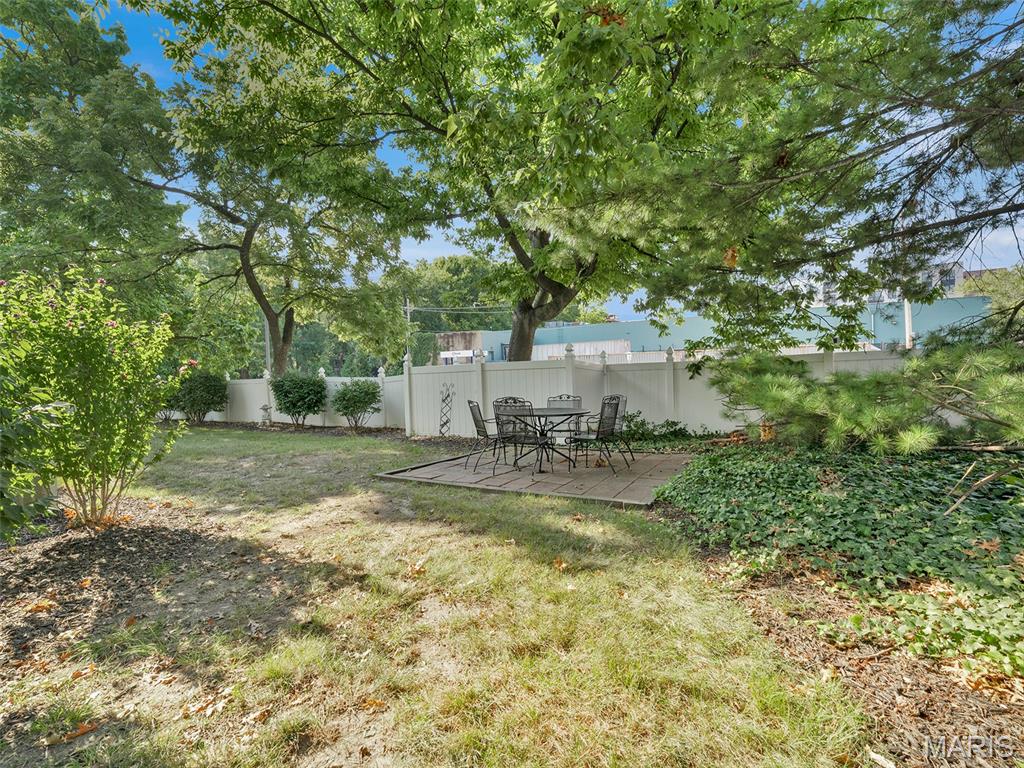 102 E Bodley Avenue Unit: 204