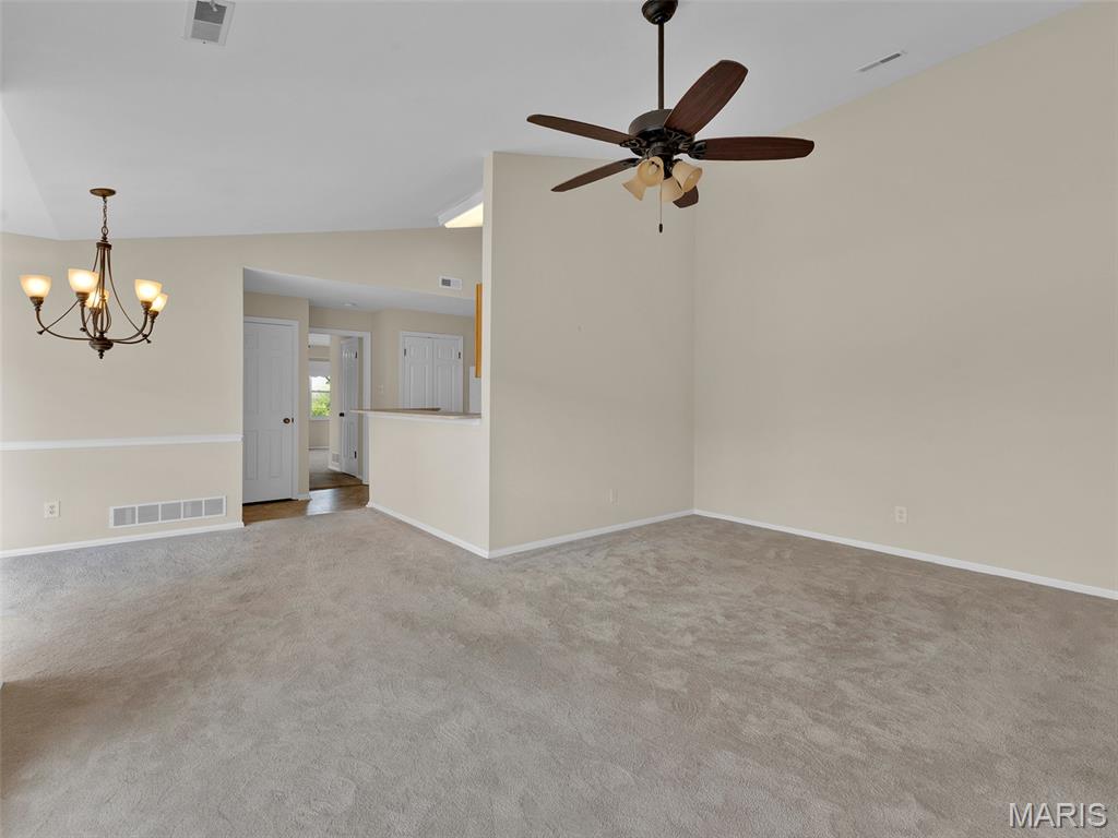 102 E Bodley Avenue Unit: 204