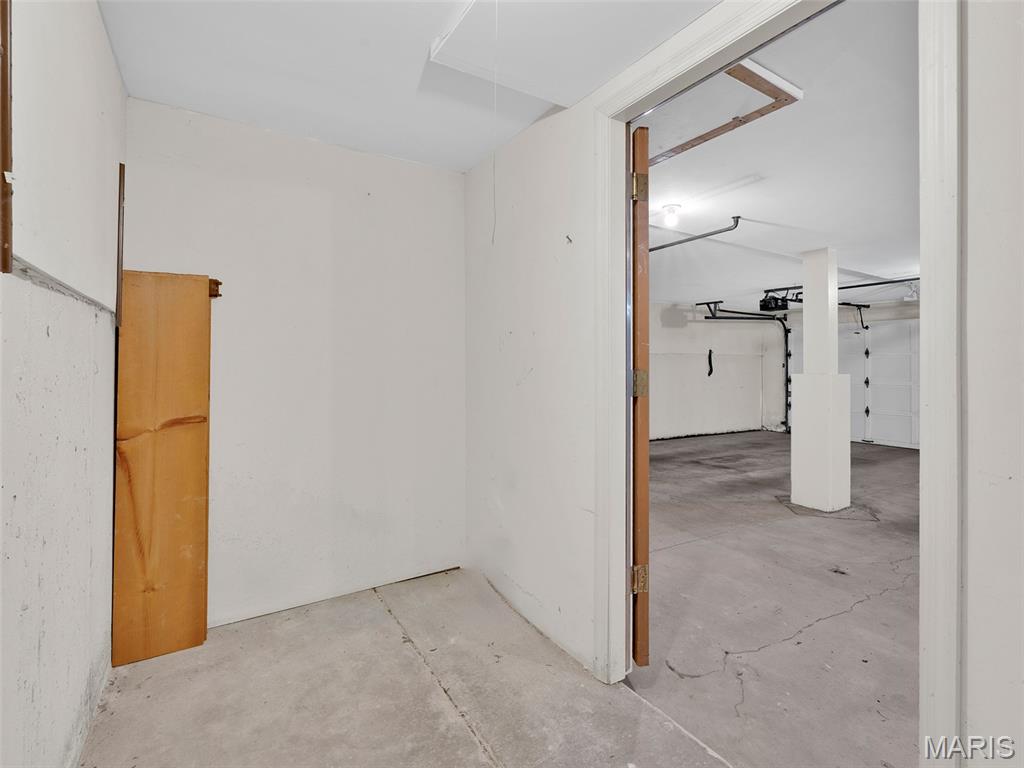 102 E Bodley Avenue Unit: 204