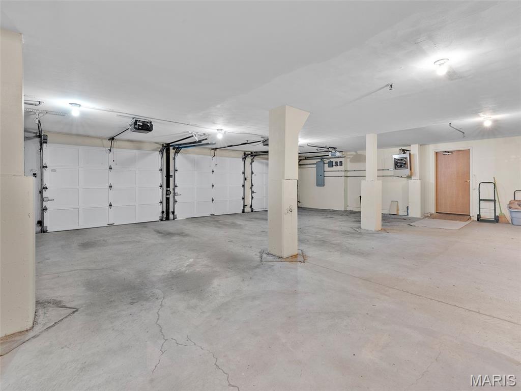 102 E Bodley Avenue Unit: 204