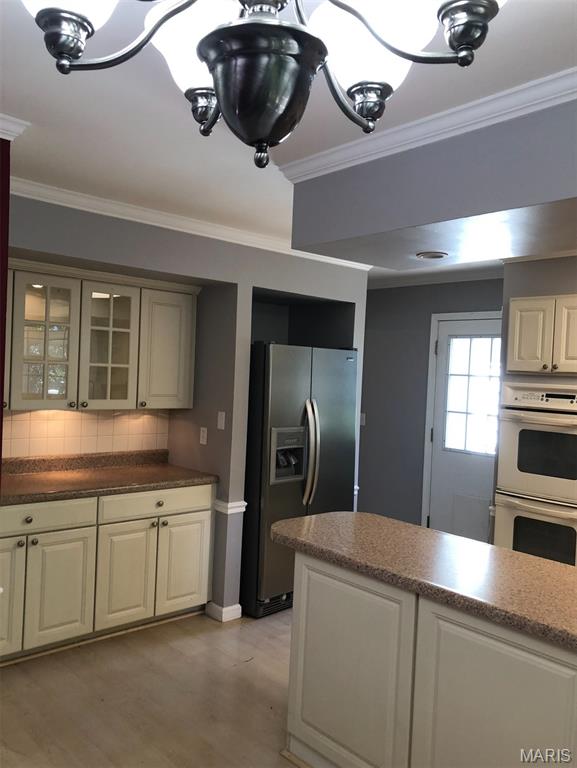 14112 Glen Cove Drive