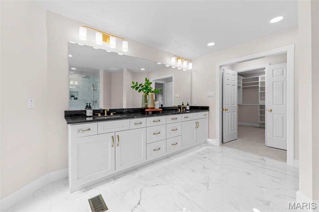 2232 Clifton Forge Drive