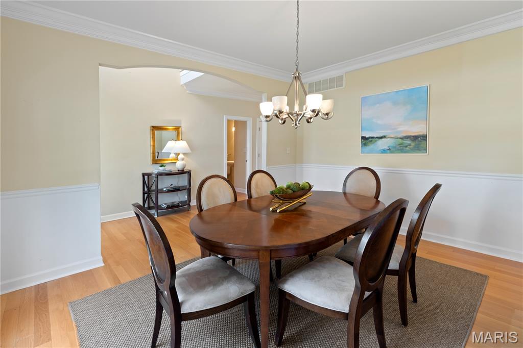 9112 Old Bonhomme Road