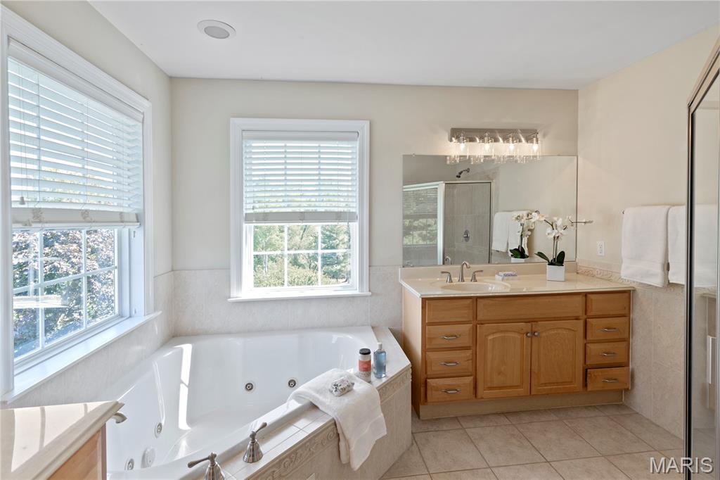 9112 Old Bonhomme Road