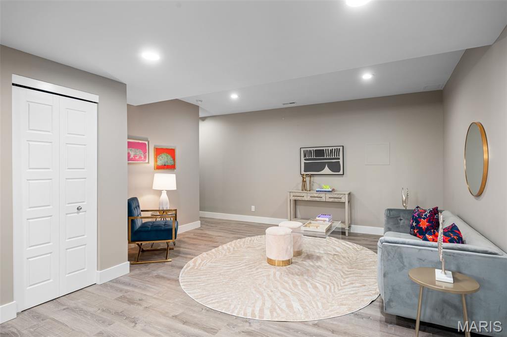 911 Cleveland Avenue