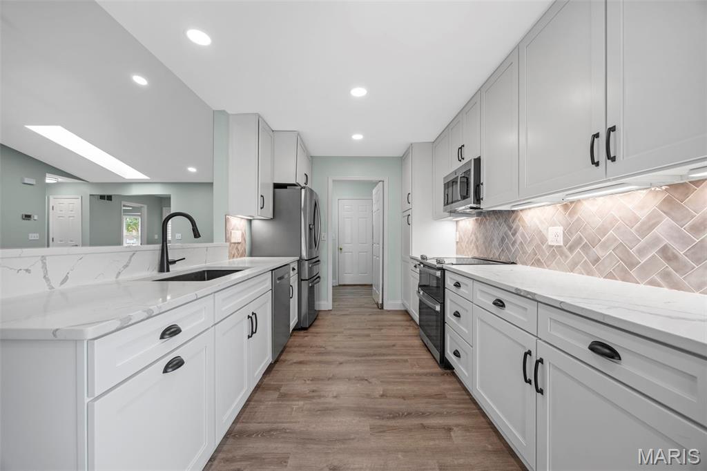 207 Southern Oaks Drive Unit: 14A