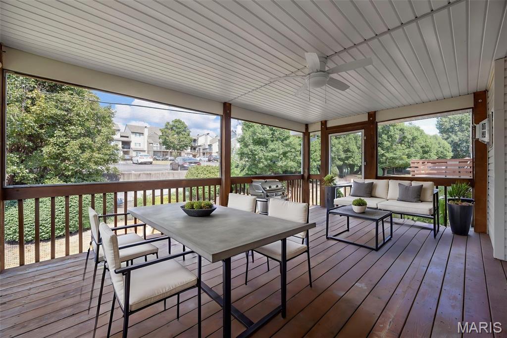 207 Southern Oaks Drive Unit: 14A