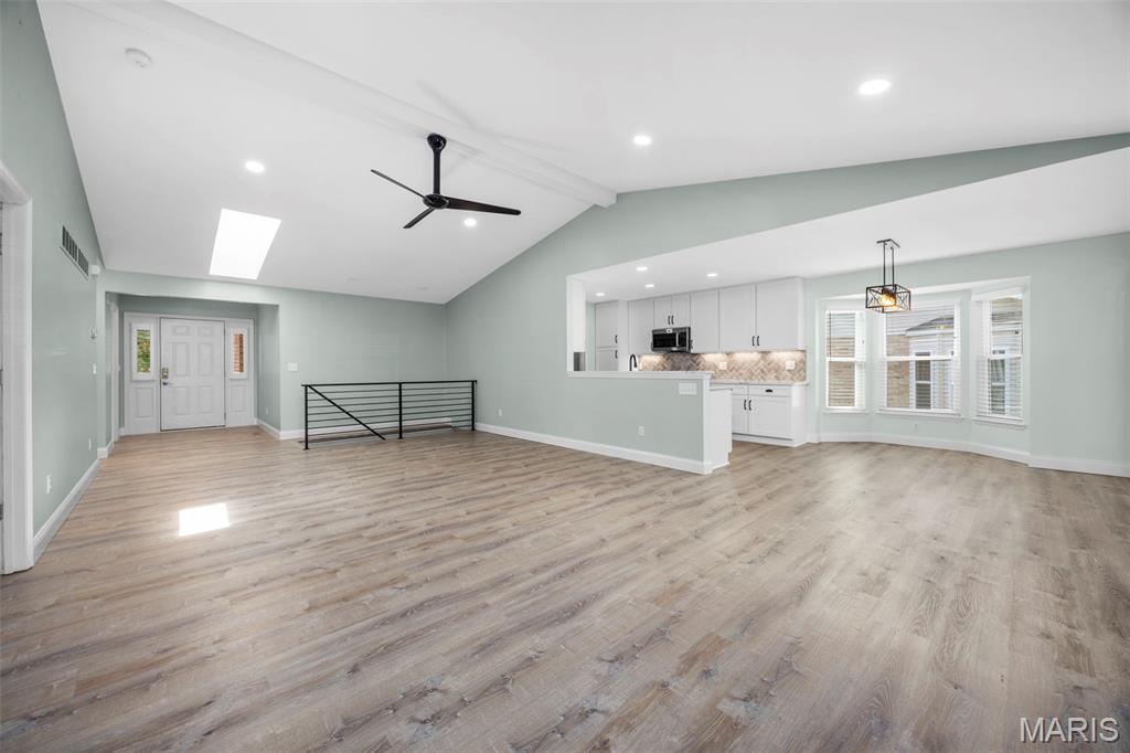 207 Southern Oaks Drive Unit: 14A