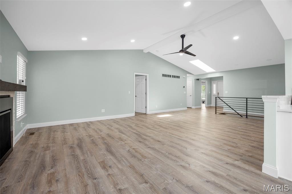 207 Southern Oaks Drive Unit: 14A