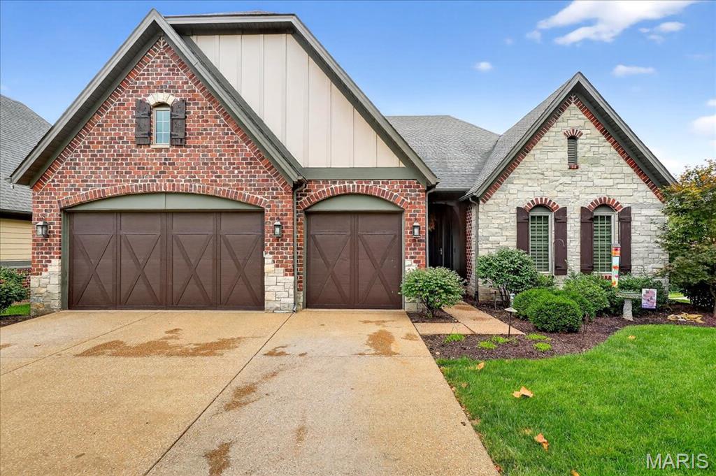 788 Village View Circle