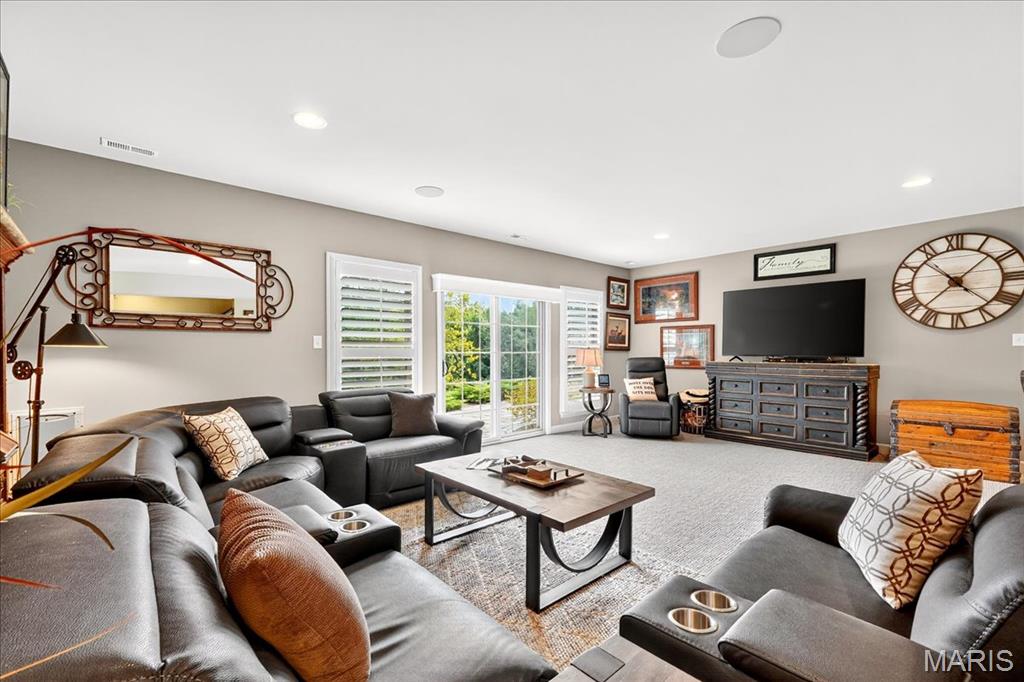 788 Village View Circle