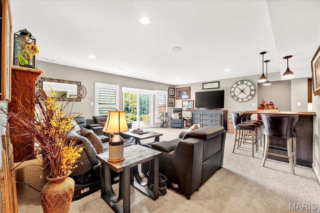 788 Village View Circle