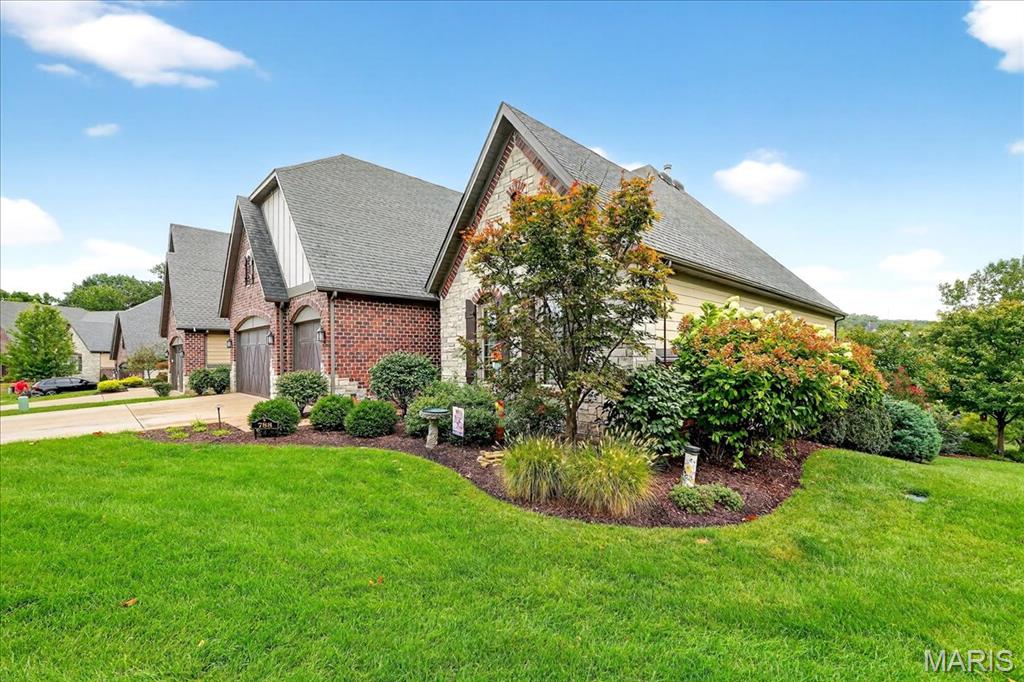 788 Village View Circle