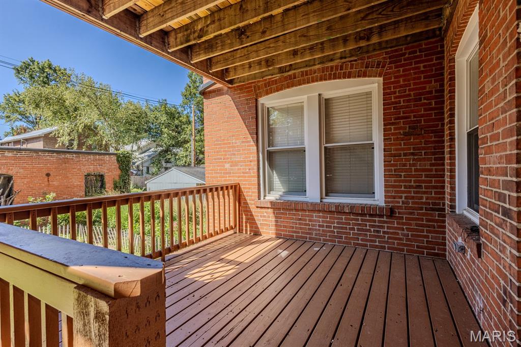 6312 Southwood Avenue Unit: 1W