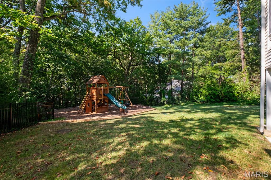 509 Stone Ridge Circle Court