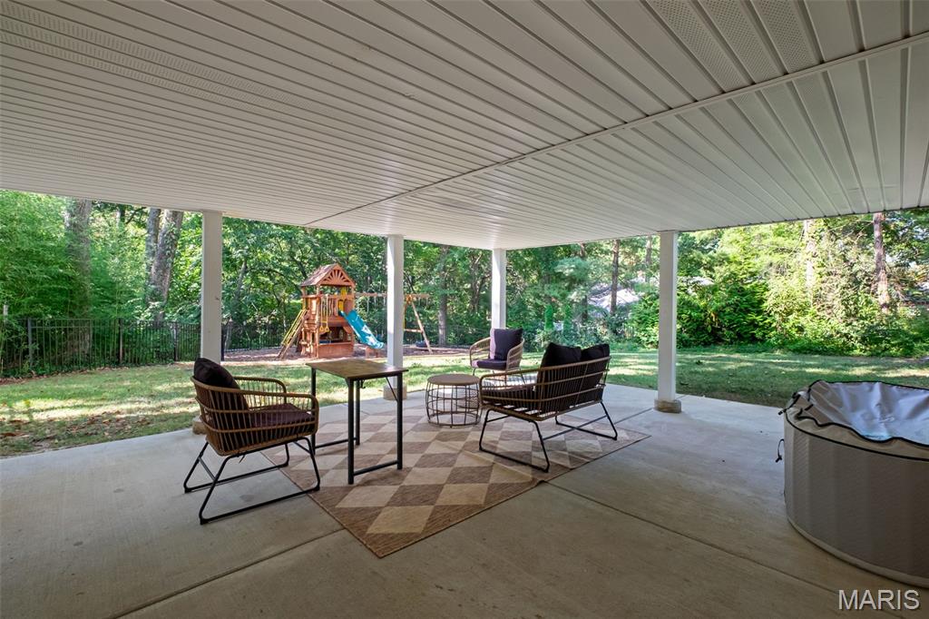 509 Stone Ridge Circle Court